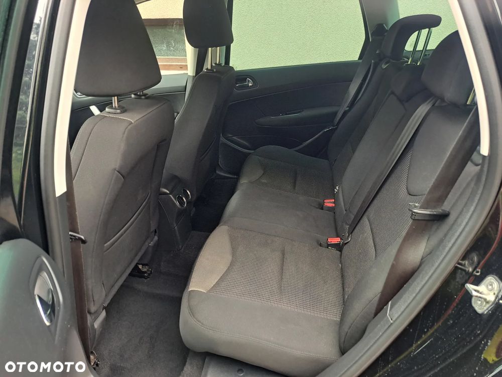 Peugeot 308 2.0 HDi Active - 6