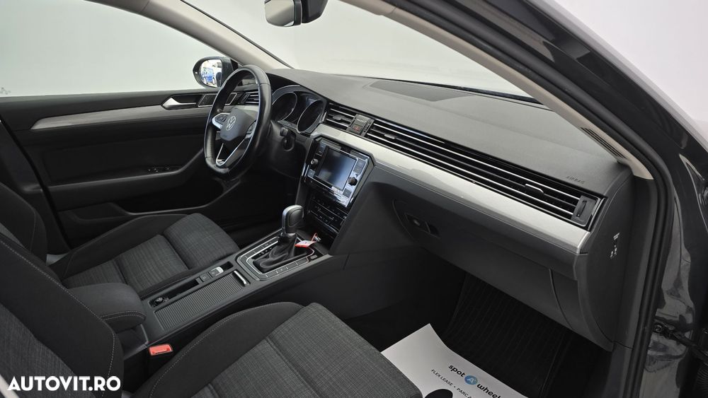 Volkswagen Passat 2.0 TDI DSG Comfortline - 20