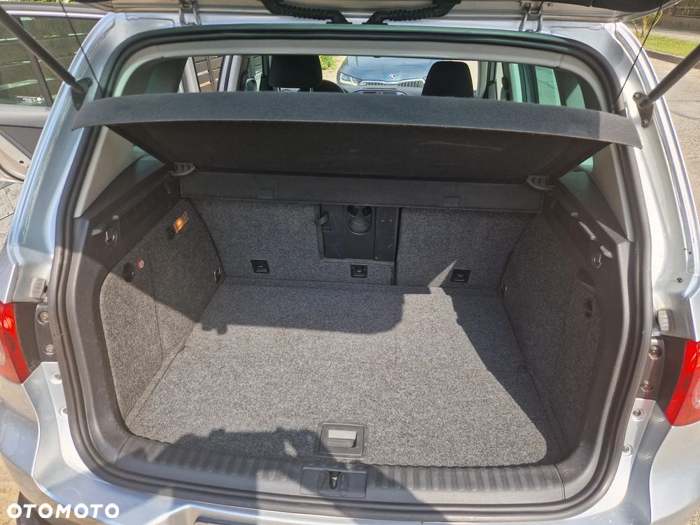 Volkswagen Tiguan - 9