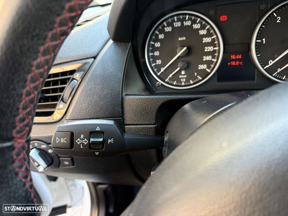 BMW X1 16 d sDrive - 15