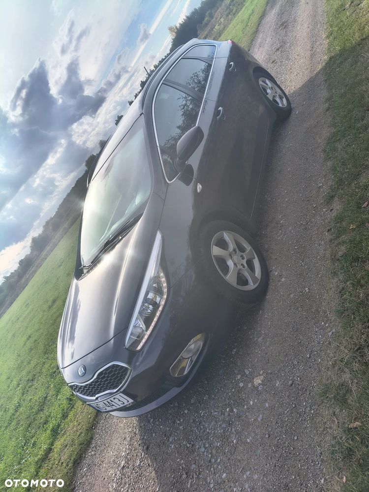 Kia Ceed 2015 photo 2