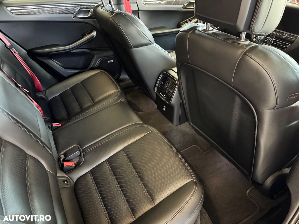 Porsche Macan GTS PDK - 18