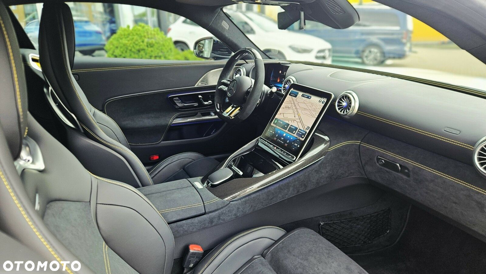 Mercedes-Benz AMG GT - 22