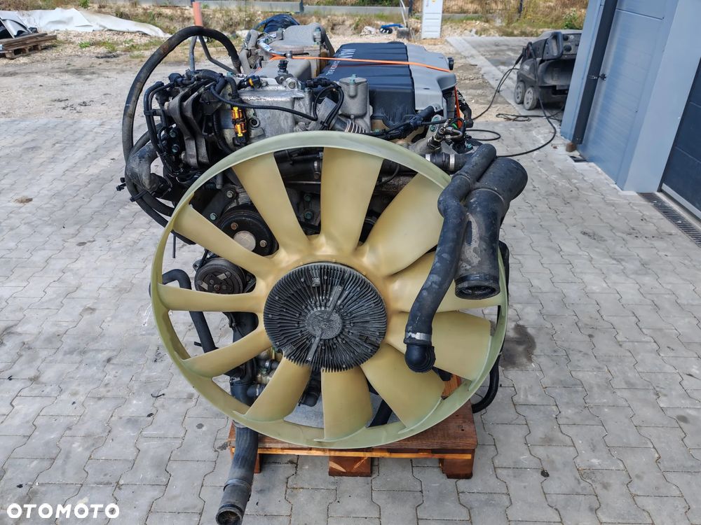 SILNIK KOMPLETNY MAN TGX TGA TGS D2676 LF46 440KM 323KW EURO6 - 3