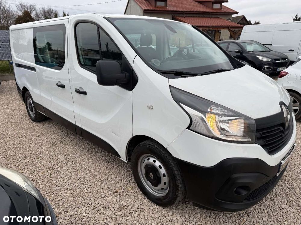 Renault Trafic - 19