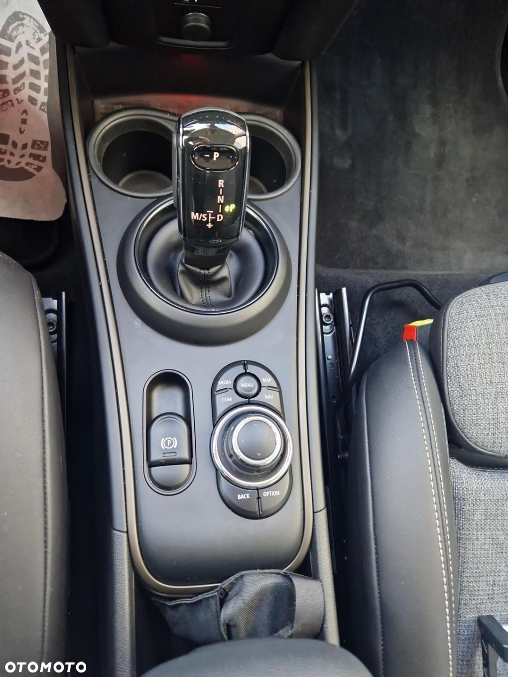 MINI Countryman - 22