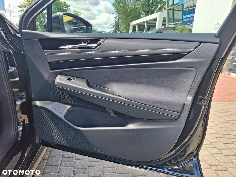 Volkswagen ID.7 77kWh Pro Plus - 19