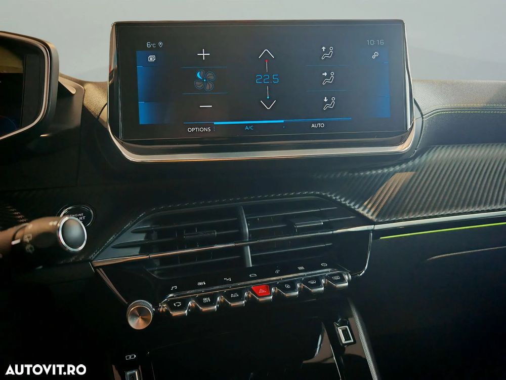 Peugeot 208 1.2 L PureTech STT GT - 35