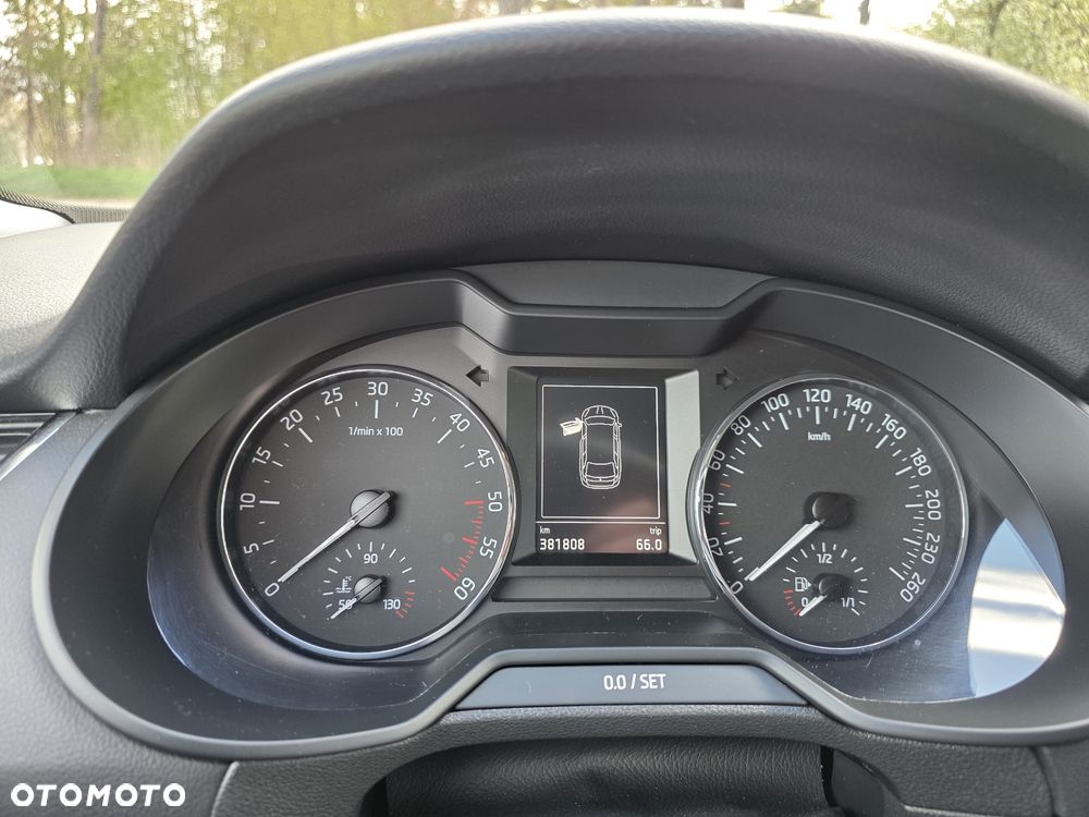 Skoda Octavia - 5