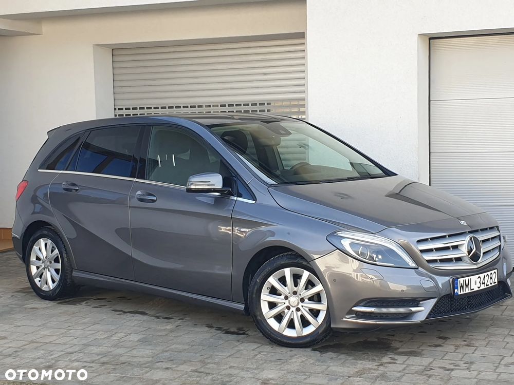 Mercedes-Benz Klasa B 180 CDI (BlueEFFICIENCY) - 2