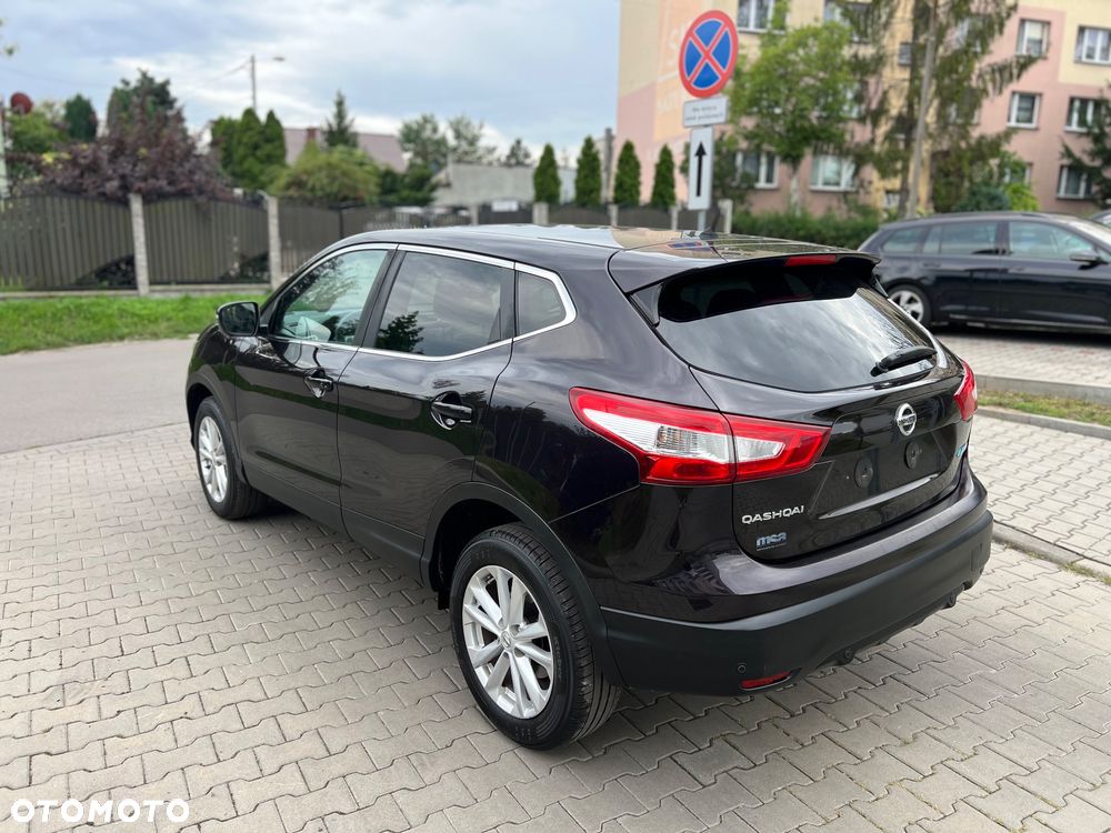 Nissan Qashqai 1.5 dCi Tekna - 8