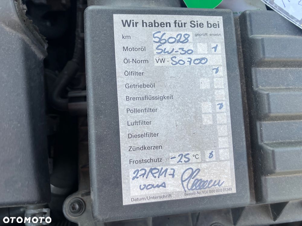 Volkswagen Golf 1.6 TDI DPF Highline - 12