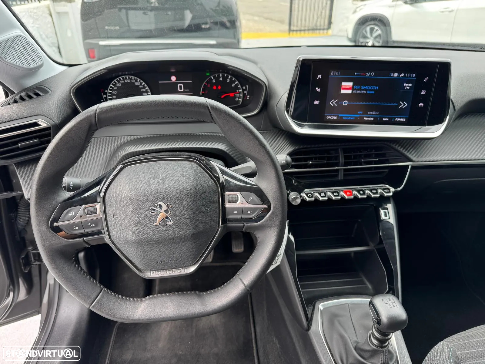 Peugeot 208 PureTech 100 Style - 22