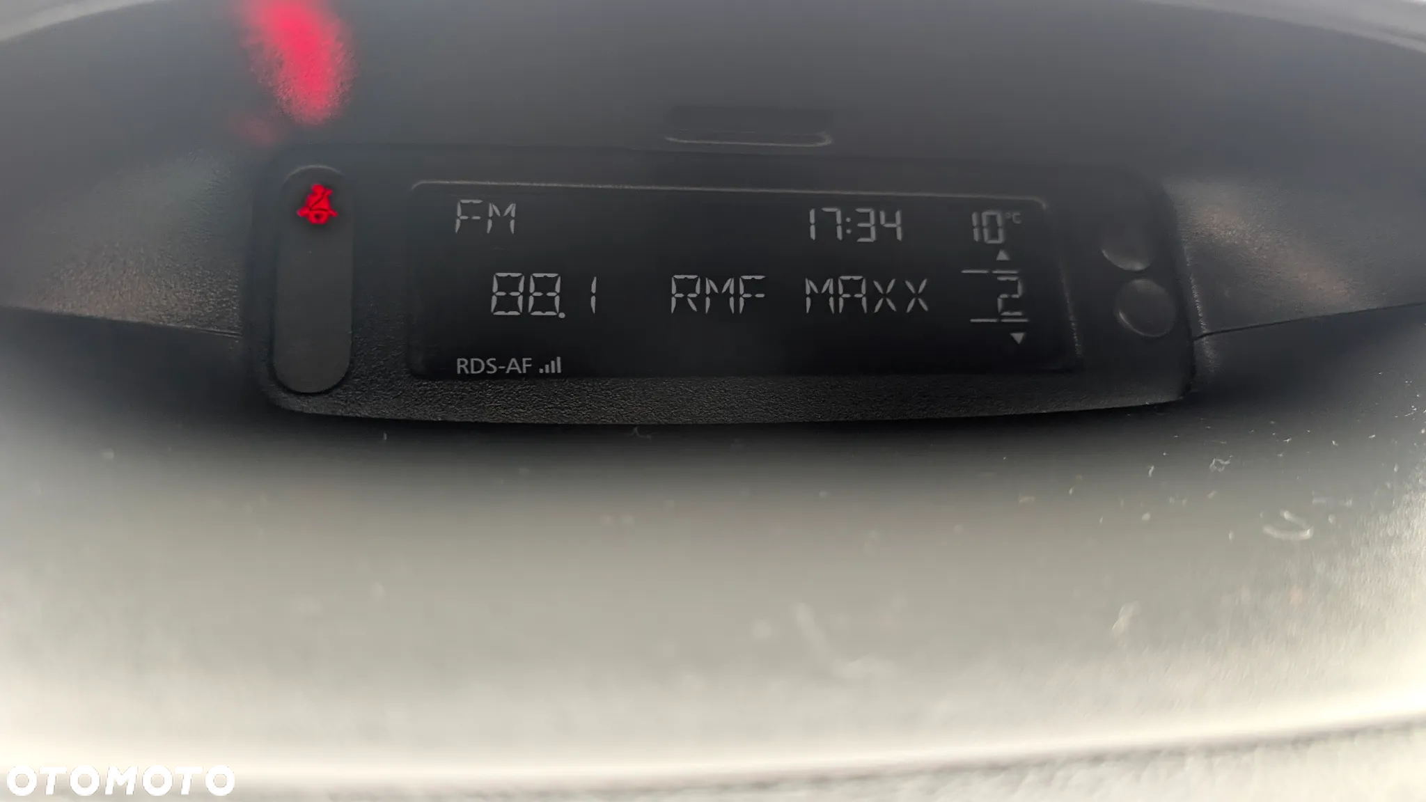 Renault Fluence 1.6 16V Expression - 14