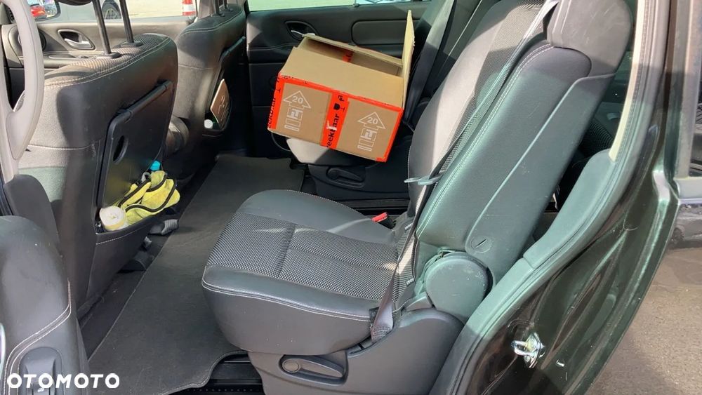 Renault Grand Espace Gr 2.0T Dynamique - 9