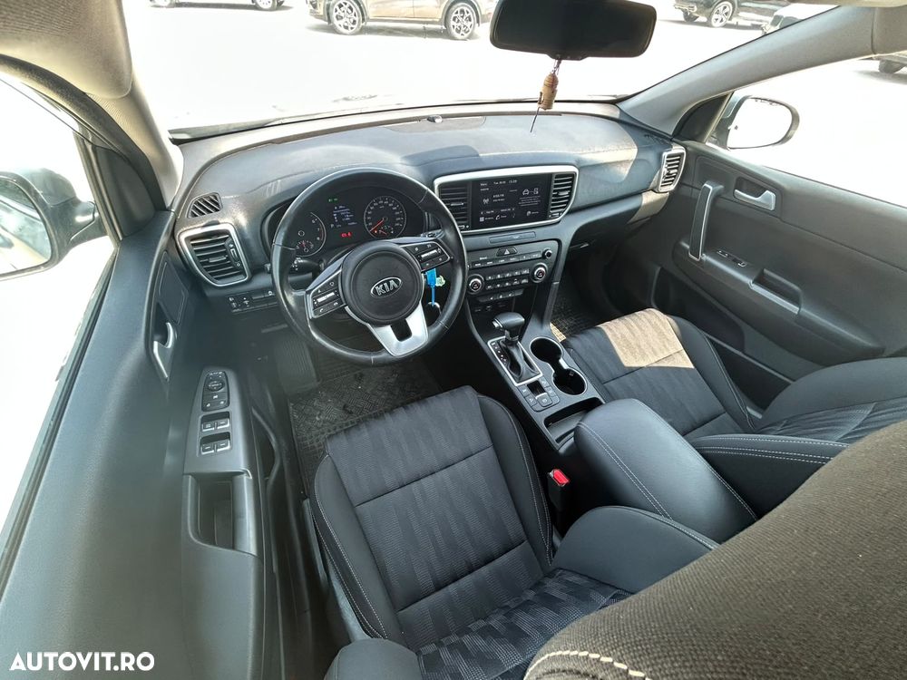 Kia Sportage 1.6 T-GDI 7DCT 4x2 Style - 23