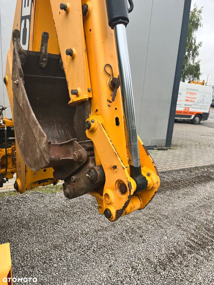 JCB 3CX CONTRACTOR ECO - 13