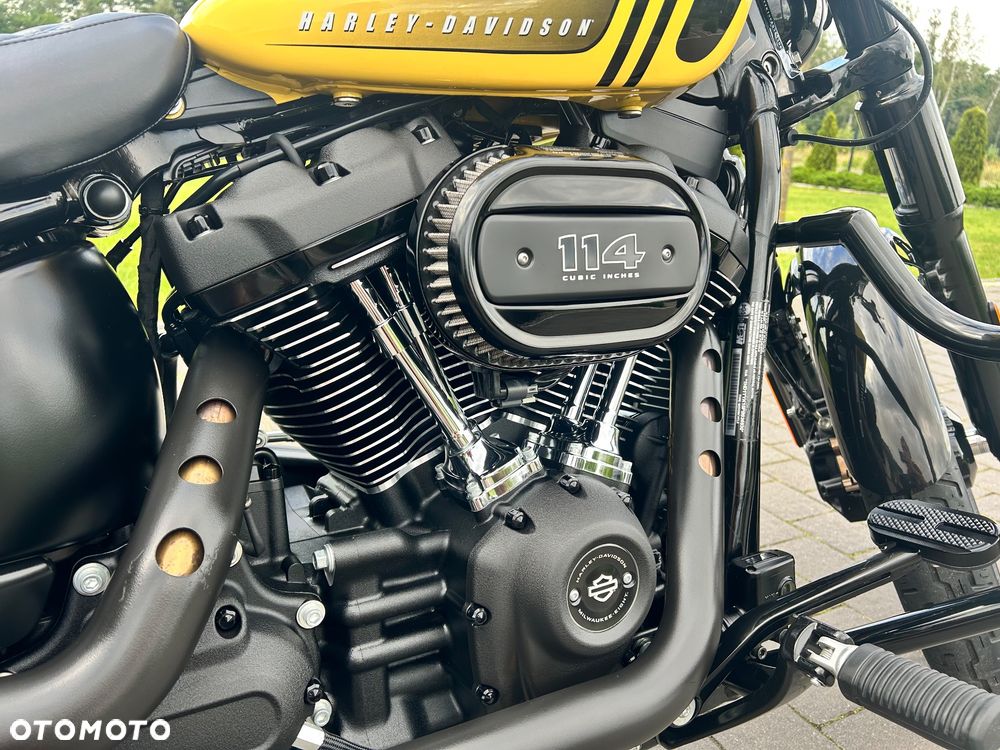 Harley-Davidson Softail Street Bob - 10