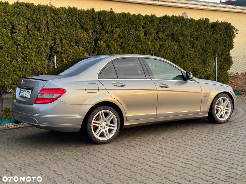 Mercedes-Benz Klasa C 180 Kompressor Avantgarde - 17