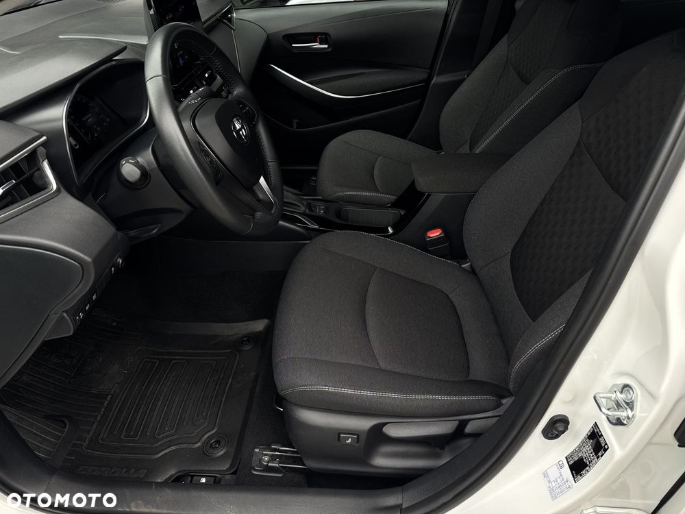 Toyota Corolla 1.8 Hybrid Style - 13