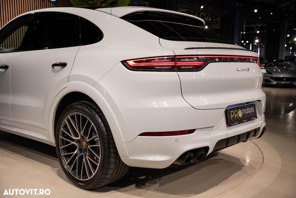 Porsche Cayenne Coupe S - 21