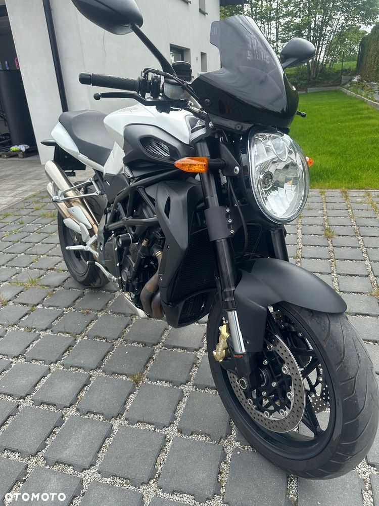 MV AGUSTA Brutale - 2