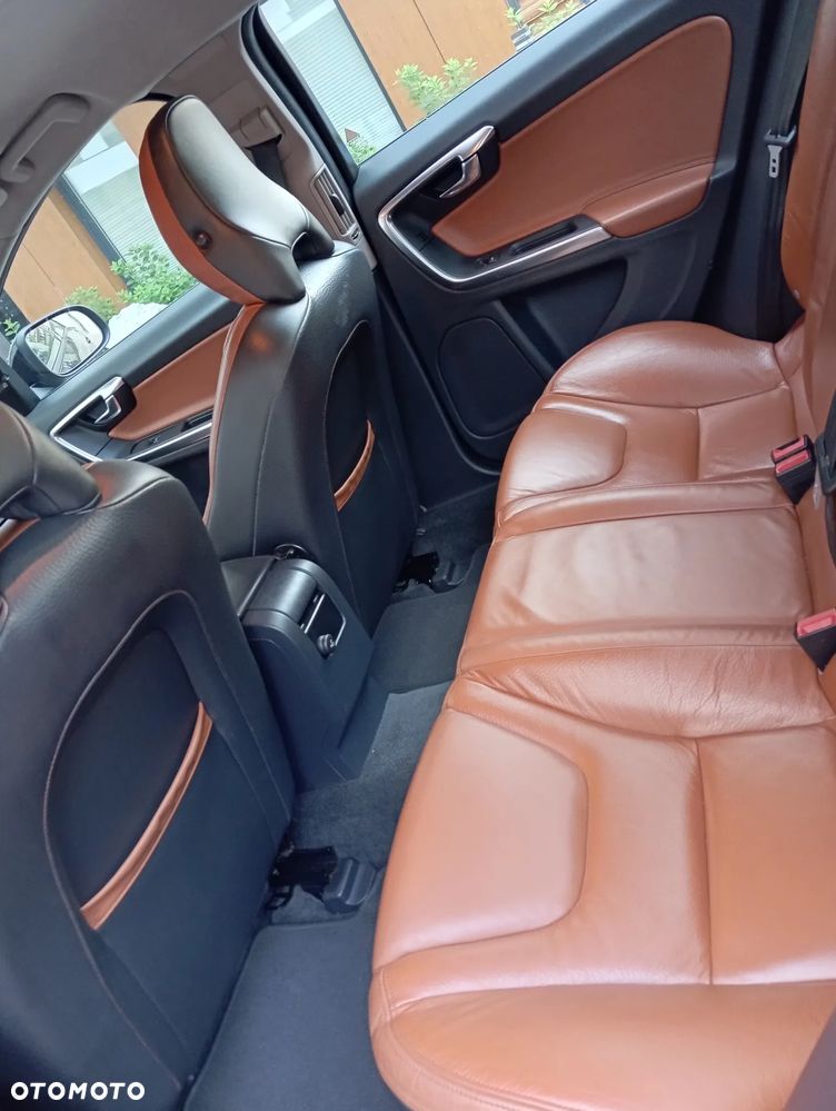 Volvo S60 D3 - 8