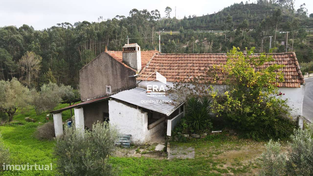 Duas Moradias em Gondemaria, Ourém - Grande imagem: 5/29