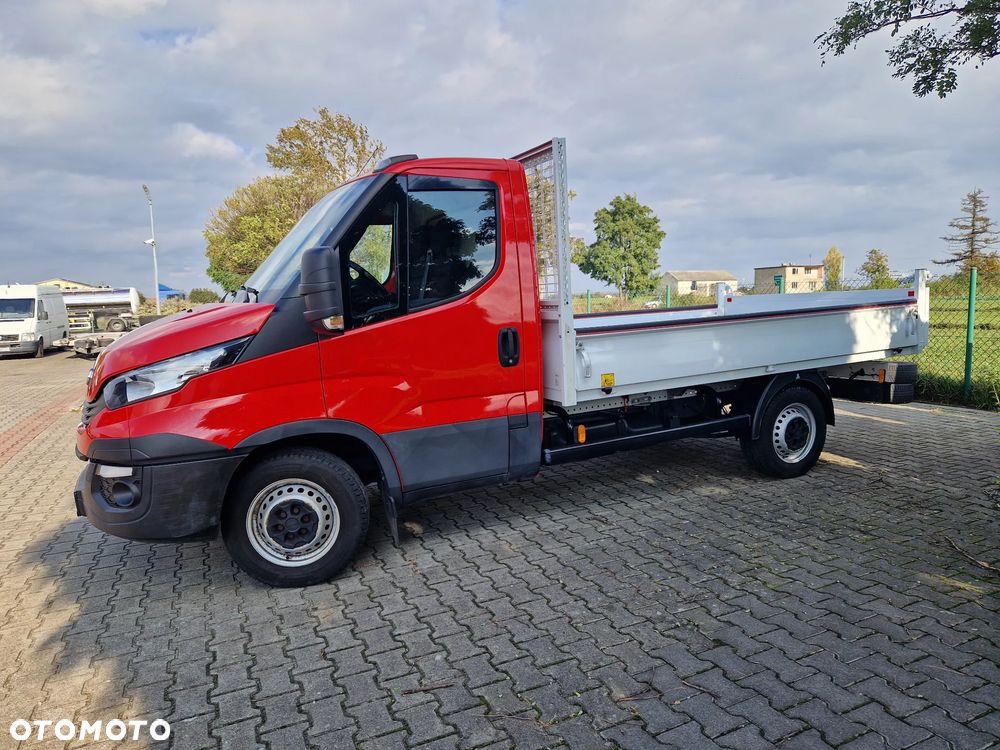 Iveco DAILY - 16