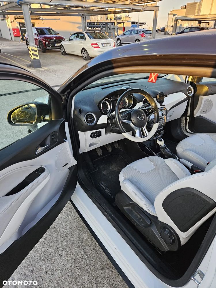Opel Adam 1.2 Rocks - 9