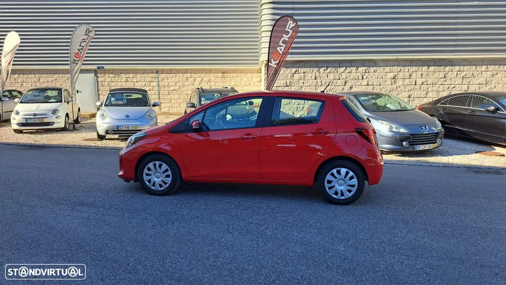 Toyota Yaris 1.4 D-4D Comfort 99g - 4