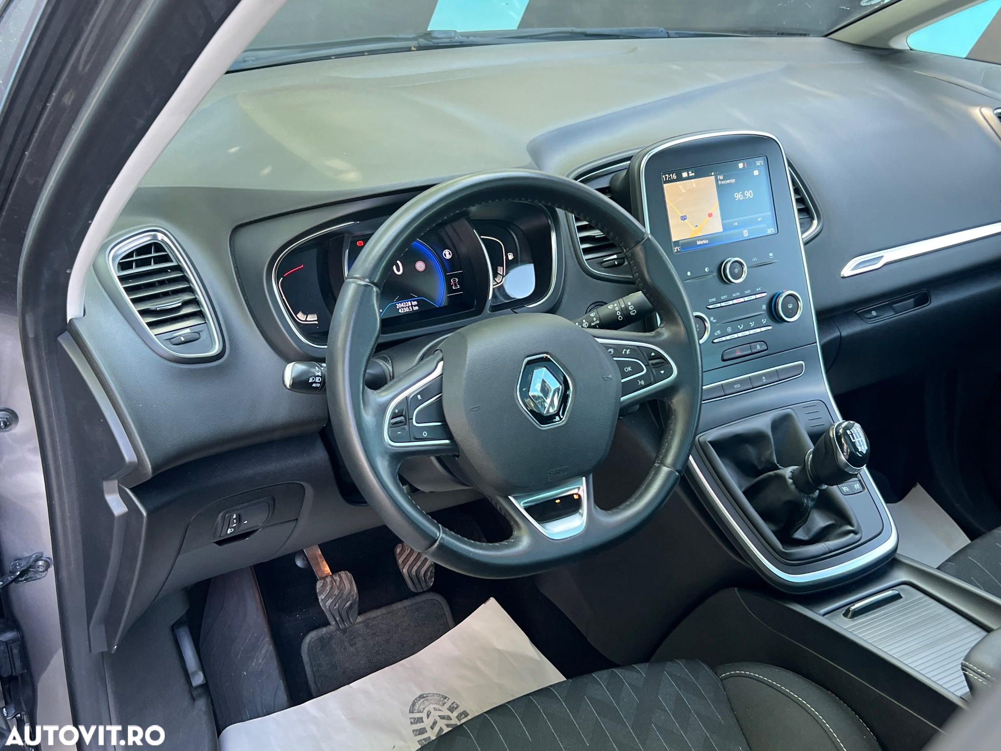 Renault Grand Scenic ENERGY dCi 130 Business - 11
