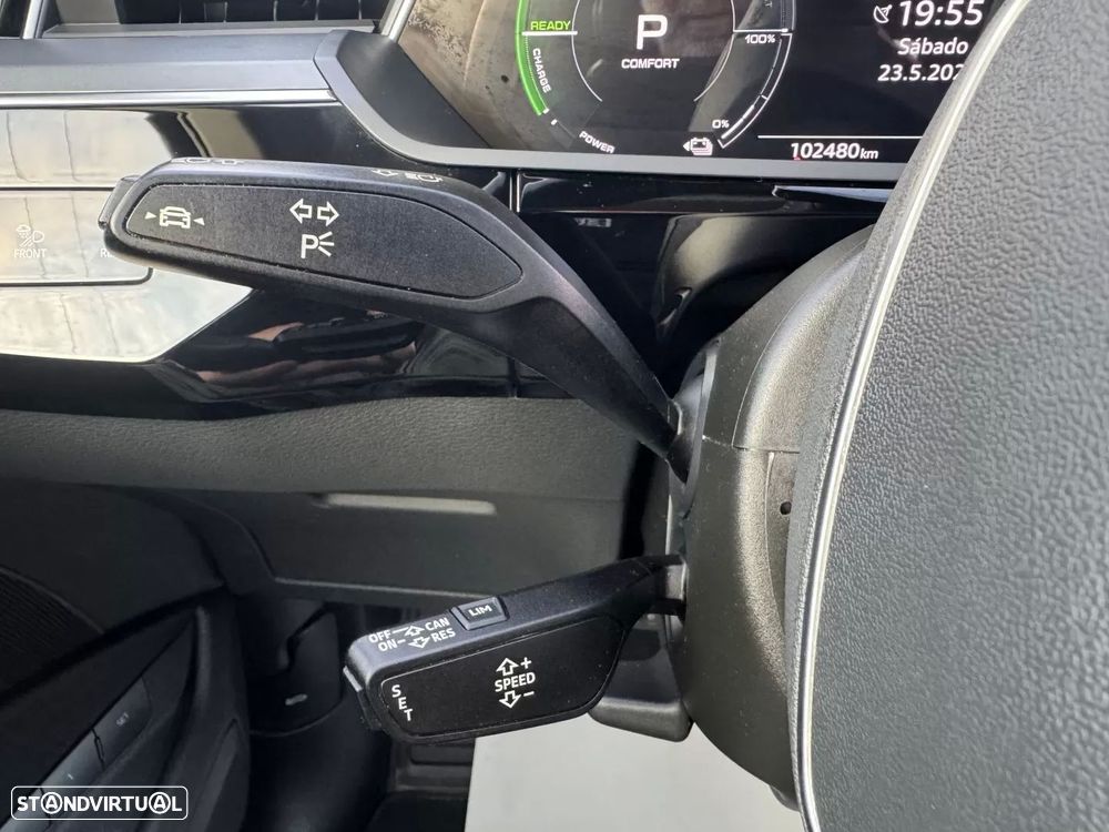 Audi e-tron Sportback 55 quattro Advanced - 43