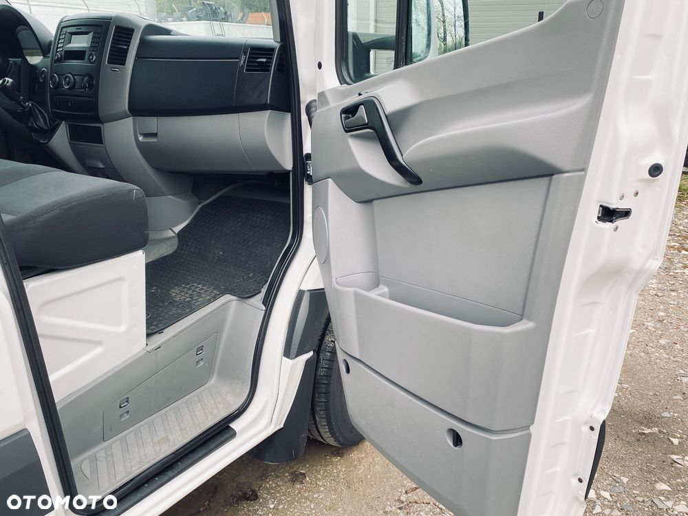 Volkswagen CRAFTER - 12