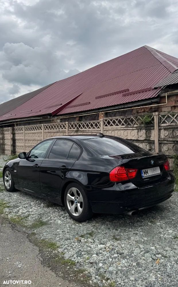 BMW Seria 3 320d EfficientDynamics Edition - 7