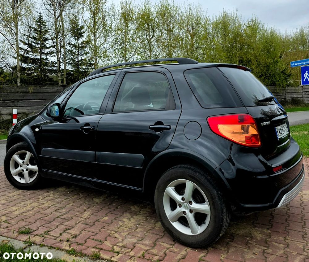 Suzuki SX4 1.6 VVT Comfort - 11