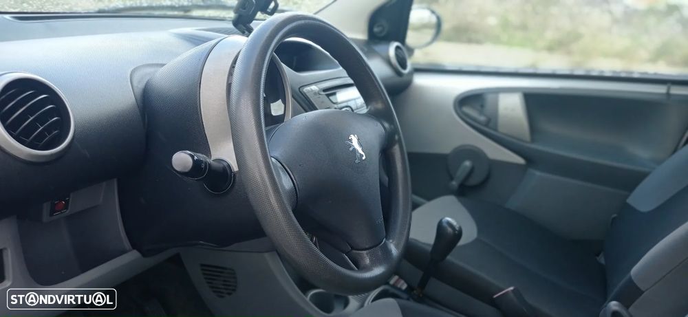Peugeot 107 - 8