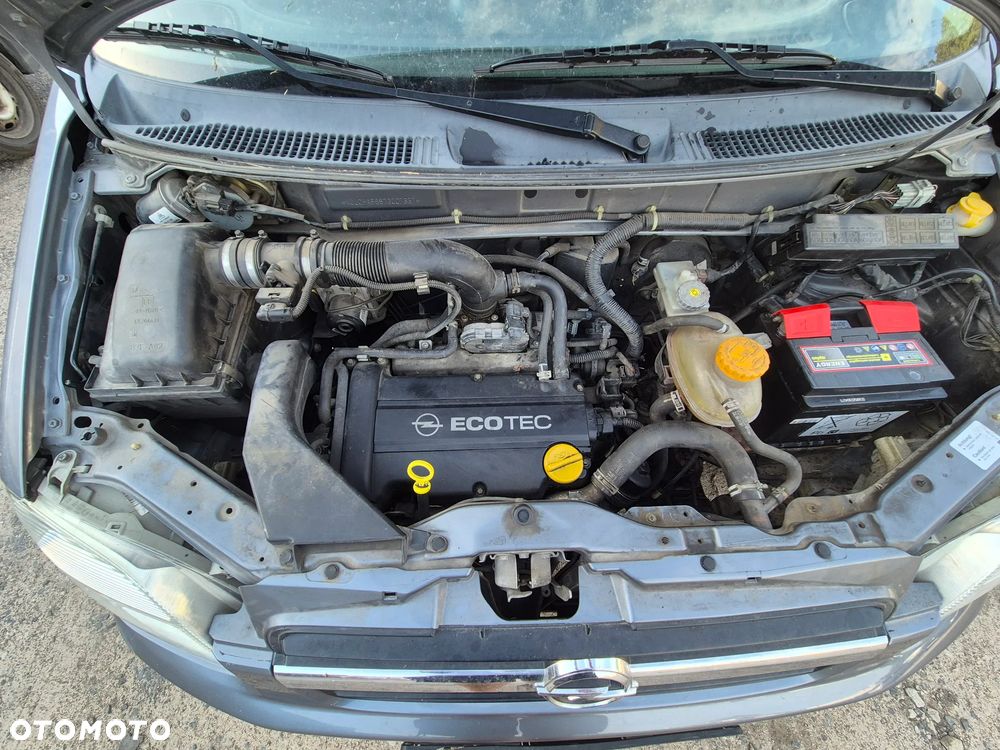 Opel Agila - 9