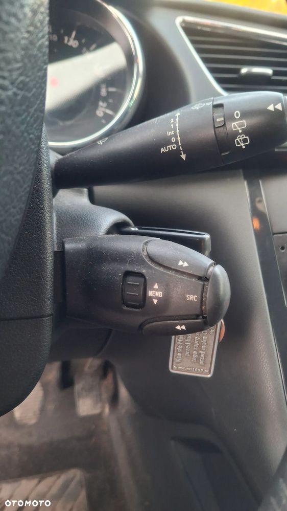 Peugeot 3008 1.6 HDi Premium - 19