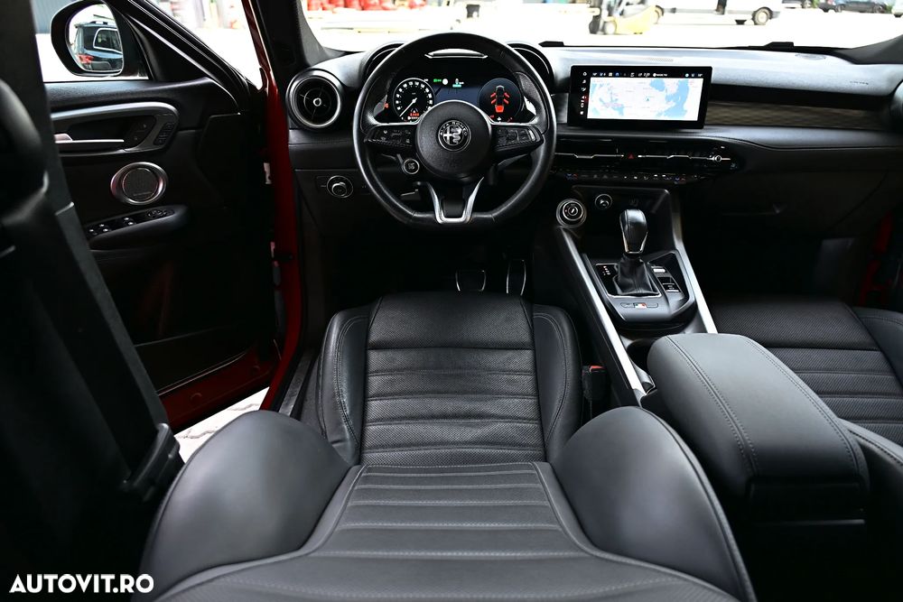Alfa Romeo Tonale 1.5 FWD AT MHEV Veloce - 29