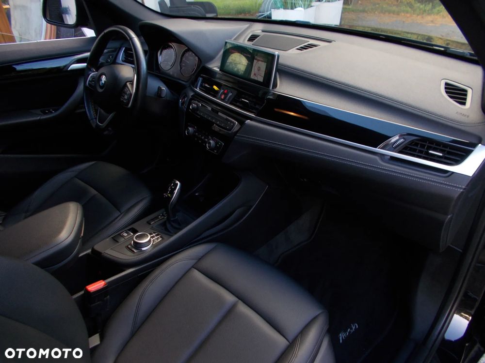 BMW X1 - 16