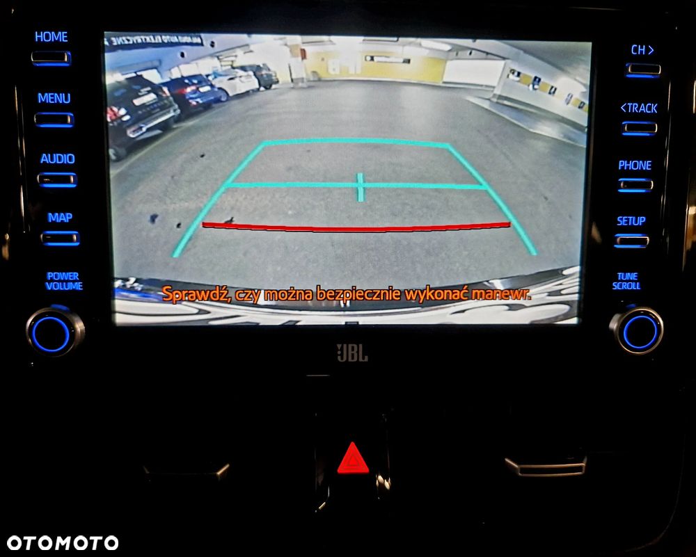 Toyota Corolla 2.0 Hybrid Executive - 34