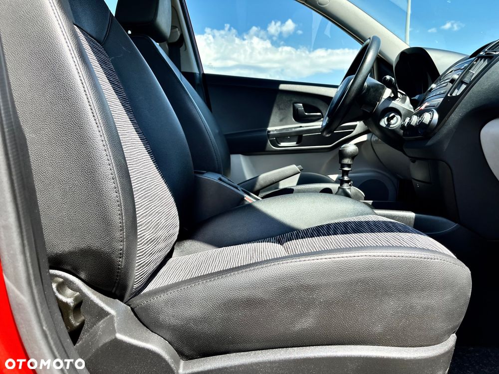 Kia Ceed 1.4 CVVT LX Basis - 14