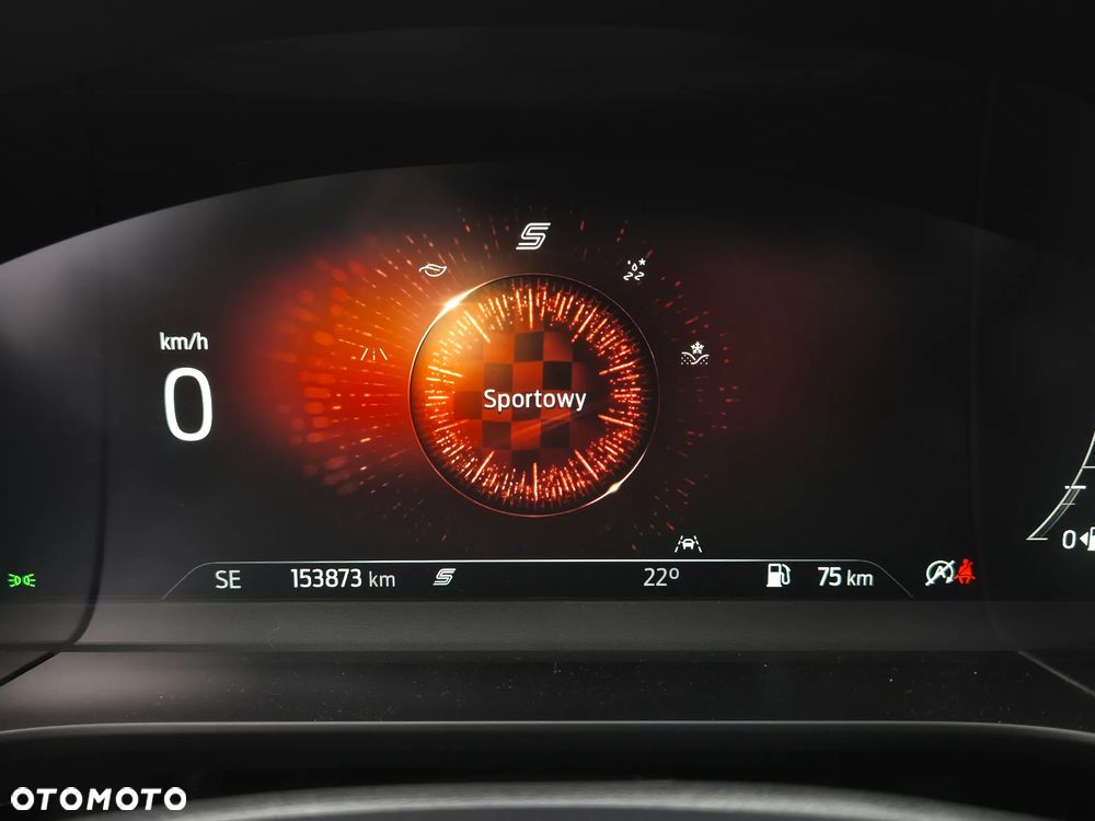 Ford Kuga 1.5 EcoBoost ST-LINE - 33