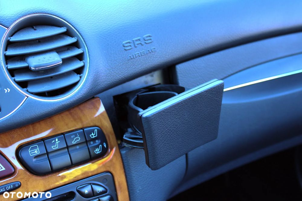 Mercedes-Benz CLK Coupe 320 Elegance - 22