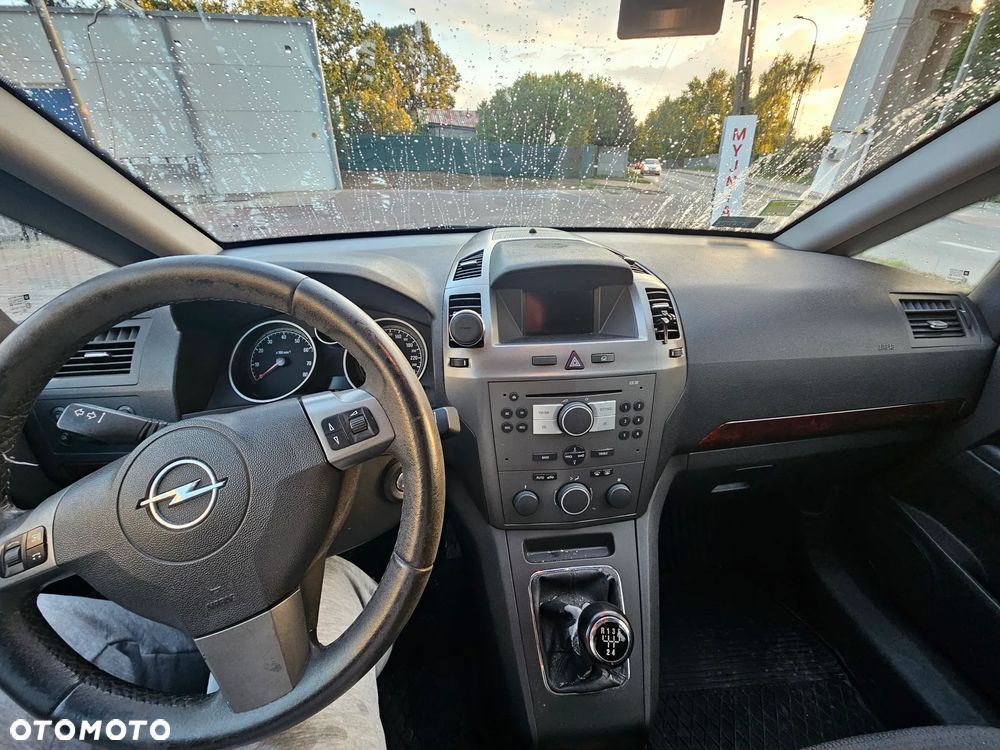 Opel Zafira - 6