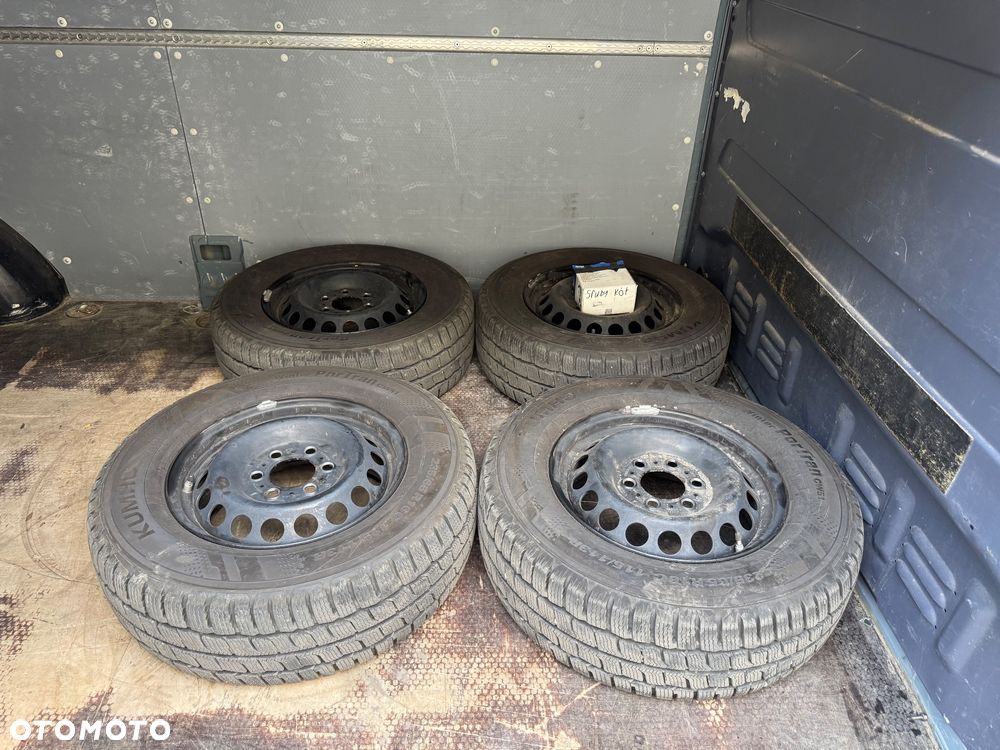 Mercedes-Benz Sprinter - 22