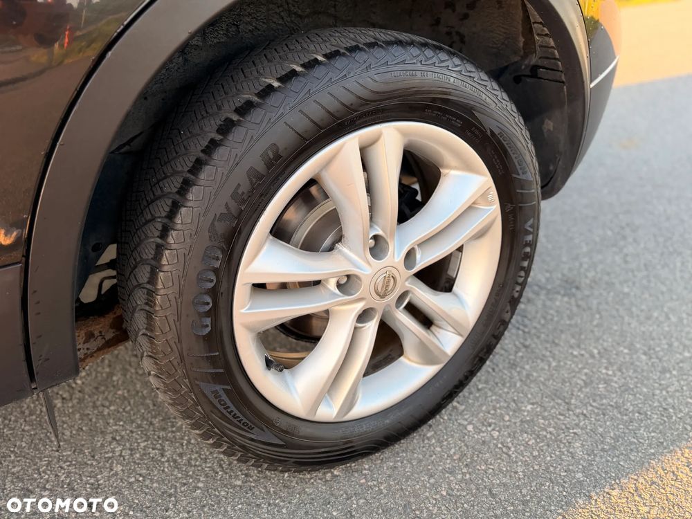 Nissan Qashqai 1.6 visia - 8