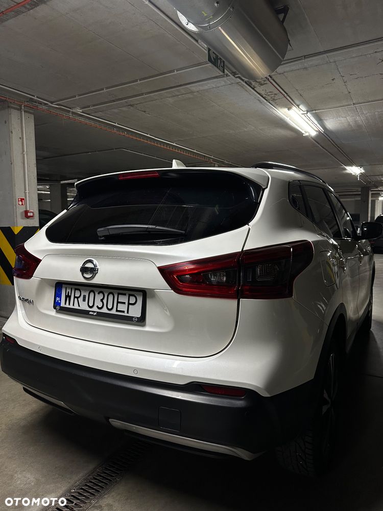 Nissan Qashqai 1.3 DIG-T N-Connecta - 4