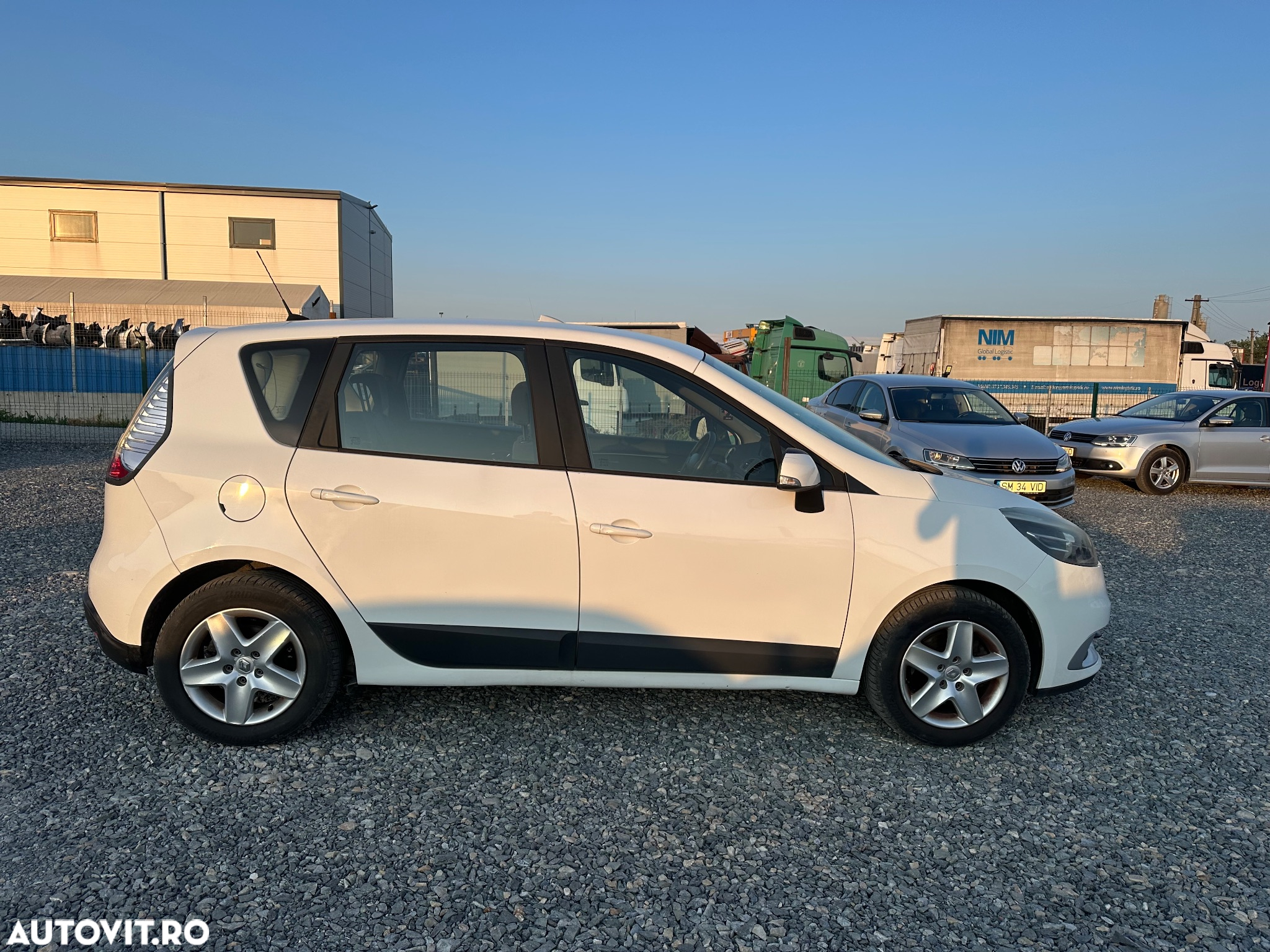 Renault Scenic - 6